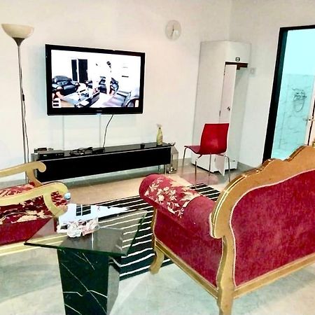 Yazmin Studio Residence Lamin Beretto Kültér fotó